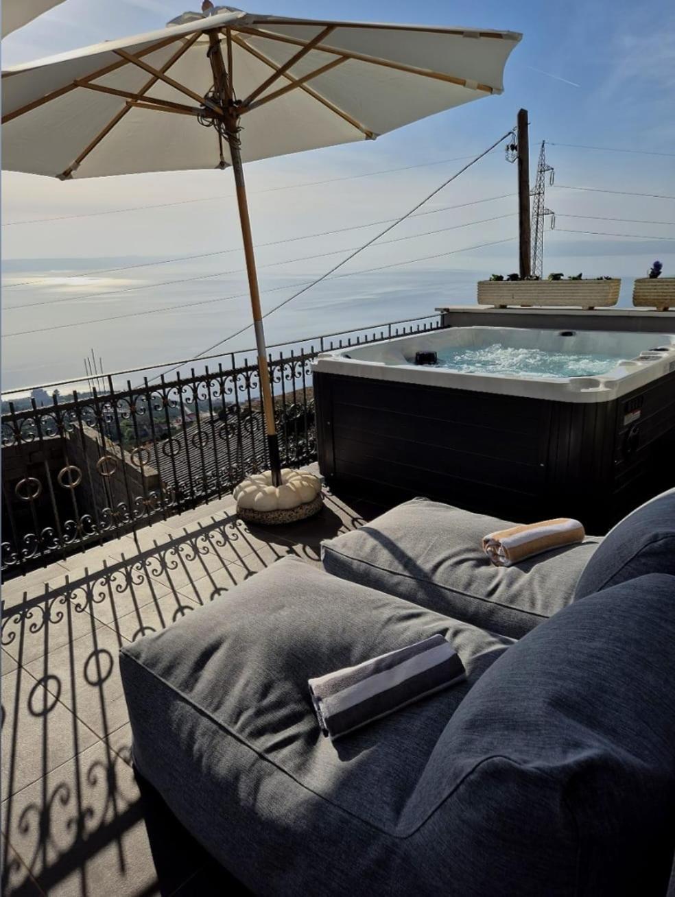 Holliday Home Alida With Jacuzzi Podgora Extérieur photo